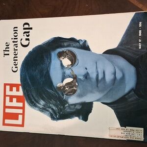 MAY  1968 - LIFE Magazine - Generation Gap,  Vietnam Peace Talks